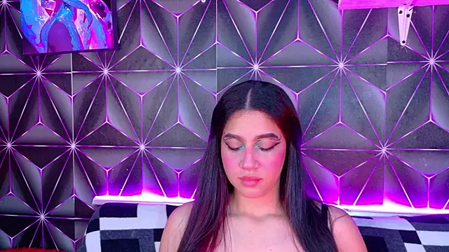 Megan Luxe online show from September 23, 4:21 am