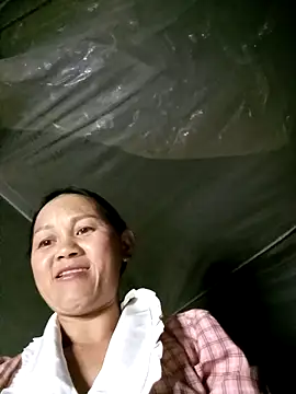 MaiHoa69 online show from April 15, 2:39 pm