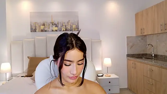 Saskia litt online show from February 24, 8:24 am