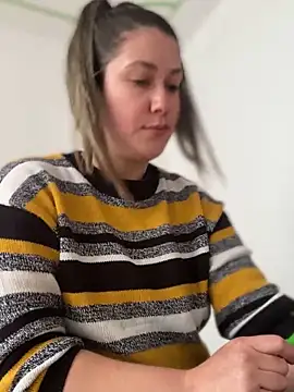 Snapshot of Abby-LS chatting on October 14, 6:10 pm Abby-LS online show from October 14, 6:10 pm