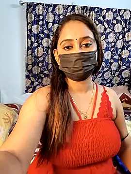 Snapshot of Cute-lusi chatting on October 31, 6:23 pm Cute-lusi online show from October 31, 6:23 pm