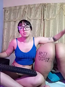 Sweet Dirty Baby online show from September 27, 7:15 am