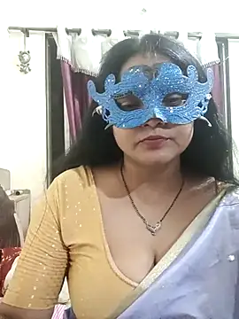 MEERAcle online show from February 21, 3:24 pm