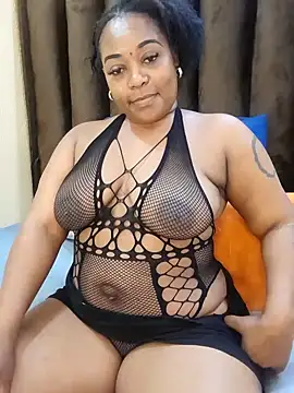 BigAssjuicy26 online show from November 14, 7:03 pm