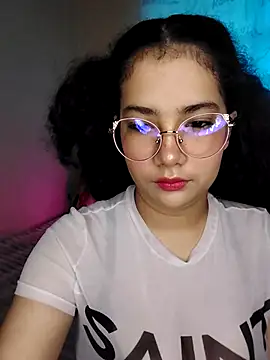 Snapshot of LunaRosse_ chatting on October 22, 11:26 am LunaRosse online show from October 22, 11:26 am