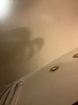 salvana online show from September 21, 9:02 pm