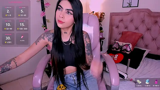 HannaColleman online show from September 22, 8:07 pm