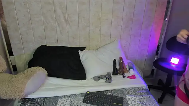 Nezuko 16 online show from September 24, 4:33 am