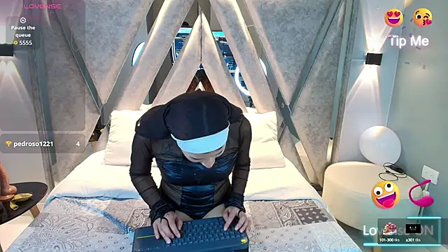 Nezuko 16 online show from September 19, 3:38 am