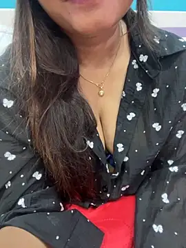 Snapshot of Naughty-Kamini chatting on October 31, 6:01 pm Naughty-Kamini online show from October 31, 6:01 pm