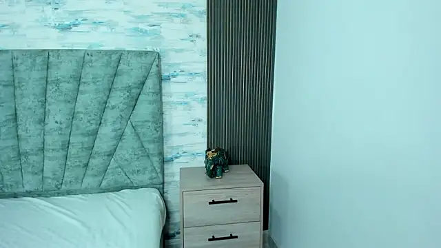 Snapshot of ShanelEvans chatting on October 6, 6:45 pm ShanelEvans online show from October 6, 6:45 pm