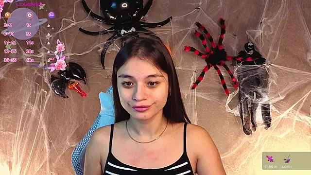 Leila Hefner online show from October 15, 2:47 am