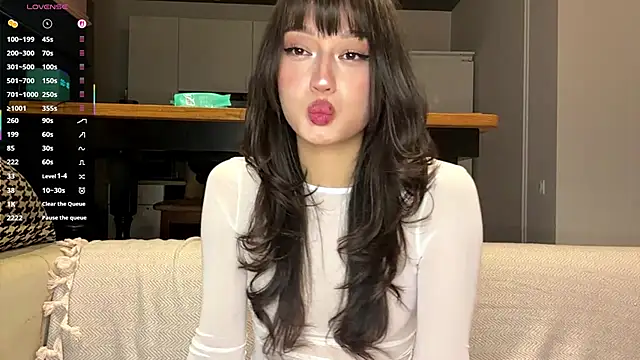 SweetSakuraJane online show from April 28, 9:18 pm