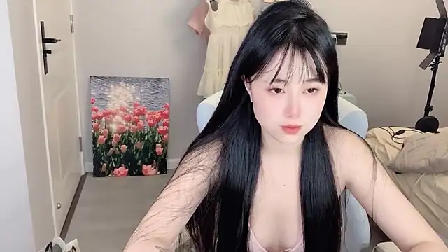 Snapshot of Sheepoooooooo chatting on October 4, 7:47 am Sheepoooooooo online show from October 4, 7:47 am