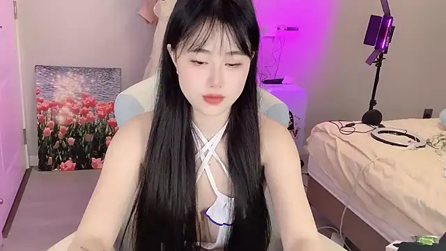 Snapshot of Sheepoooooooo chatting on September 28, 7:36 am Sheepoooooooo online show from September 28, 7:36 am