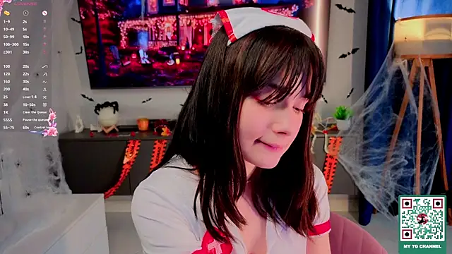 Honeey Beee online show from October 30, 7:26 pm