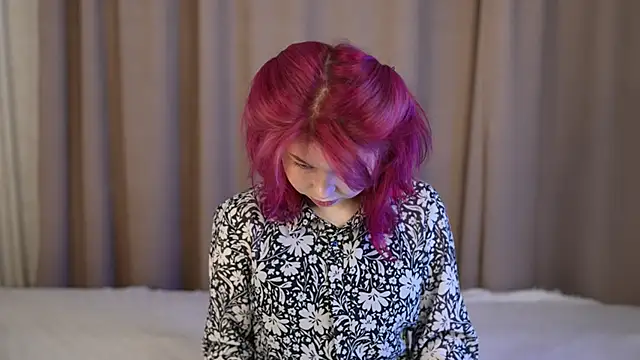 Stella Vanila online show from October 21, 1:53 am