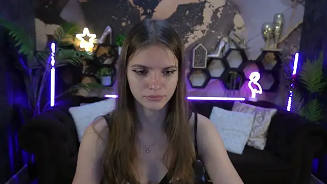 Snapshot of PussyOnLuck chatting on September 29, 1:49 pm PussyOnLuck online show from September 29, 1:49 pm