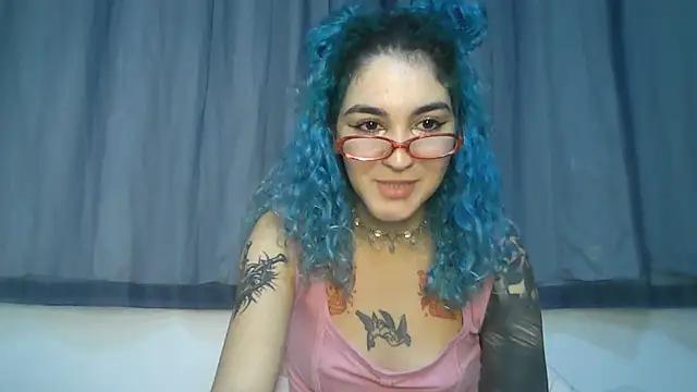 peetitefairy online show from June 7, 3:24 am