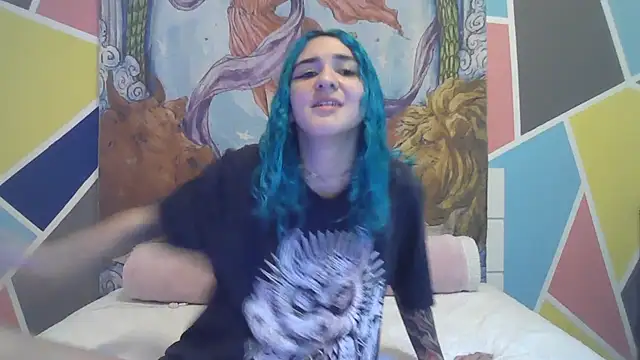 Snapshot of peetitefairy chatting on October 12, 4:15 am peetitefairy online show from October 12, 4:15 am