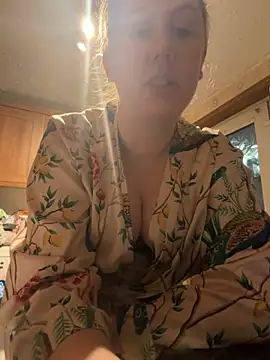 Missmissymee online show from October 4, 6:23 pm