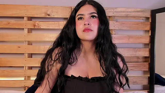 Snapshot of Emma__clark_ chatting on September 24, 12:48 pm Emma clark online show from September 24, 12:48 pm