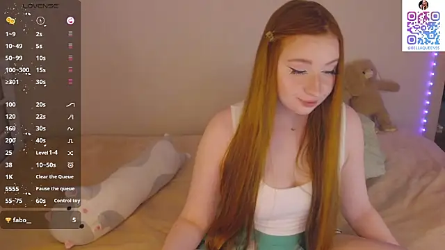 BellaQueenss online show from October 2, 10:20 am