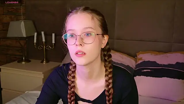 MandyMils online show from September 23, 2:37 pm