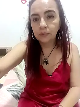 Snapshot of tany90 chatting on October 17, 2:26 am tany90 online show from October 17, 2:26 am