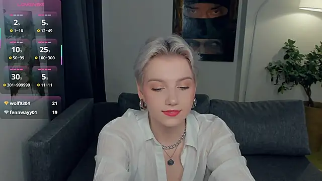 Snapshot of OdelynaAsp chatting on October 15, 11:46 am OdelynaAsp online show from October 15, 11:46 am