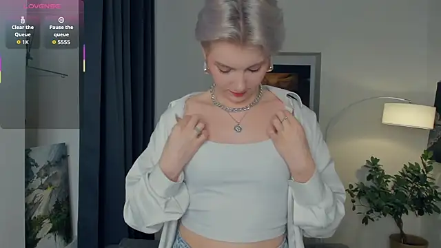 Snapshot of OdelynaAsp chatting on October 23, 12:33 pm OdelynaAsp online show from October 23, 12:33 pm