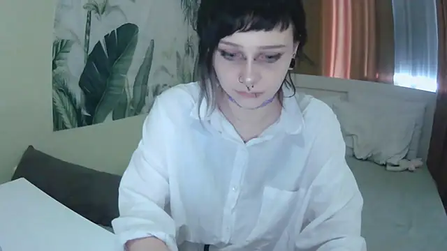 SineKiraReal online show from September 10, 1:44 pm