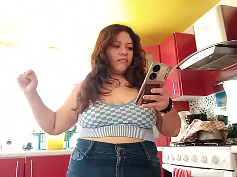Kitty WetXxX online show from July 3, 7:09 pm