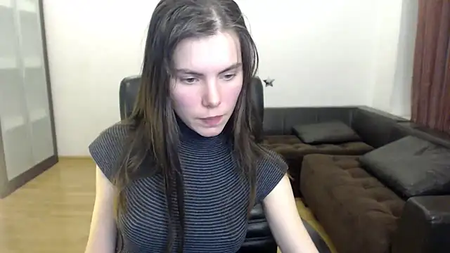 AmelieReve online show from November 4, 5:40 pm