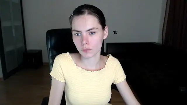 AmelieReve online show from October 3, 4:34 pm