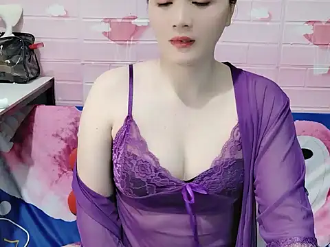 Miu 9117 online show from September 18, 6:39 pm