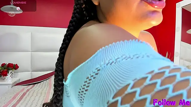 Snapshot of Michelle_Lewis_ chatting on September 29, 1:05 pm Michelle Lewis  online show from September 29, 1:05 pm