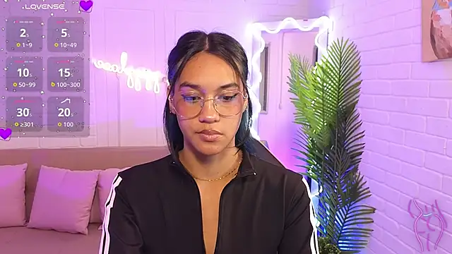 artemiss tay online show from October 13, 7:16 pm