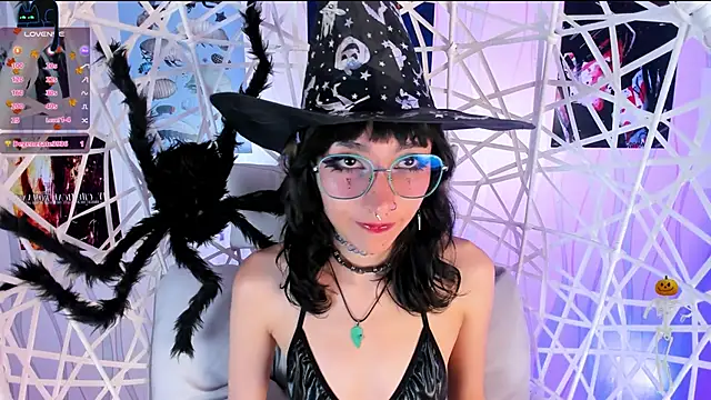 Snapshot of HoshiMiuu chatting on October 11, 7:38 pm HoshiMiuu online show from October 11, 7:38 pm