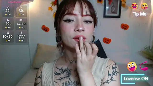 Snapshot of Evanss_lx chatting on October 7, 5:50 pm Evanss lx online show from October 7, 5:50 pm