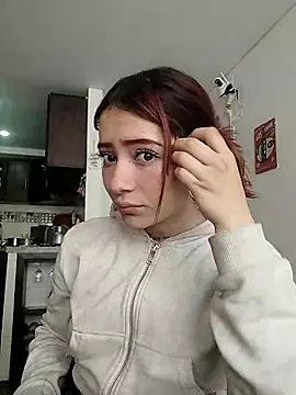 Snapshot of Evanss_lx chatting on October 11, 1:14 pm Evanss lx online show from October 11, 1:14 pm