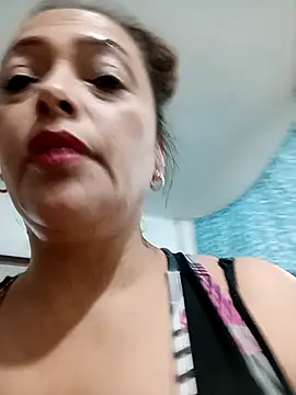 Snapshot of Lady_16 chatting on September 19, 11:15 pm Lady 16 online show from September 19, 11:15 pm