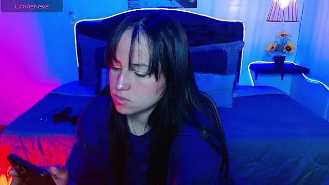 Snapshot of Eymmy_24 chatting on September 26, 2:31 am Eymmy 24 online show from September 26, 2:31 am