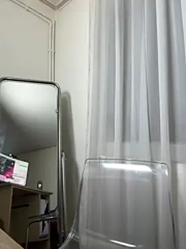 MiaKiittyy online show from April 11, 9:40 pm