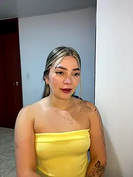 Snapshot of Chantel_sam chatting on September 15, 2:20 am Chantel sam online show from September 15, 2:20 am