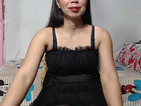 Snapshot of HelenaM chatting on October 8, 11:42 pm HelenaM online show from October 8, 11:42 pm