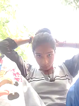Snapshot of Gulika_Doshi chatting on September 16, 2:52 am Gulika Doshi online show from September 16, 2:52 am