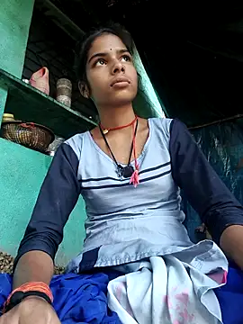 Snapshot of Gulika_Doshi chatting on October 14, 11:35 am Gulika Doshi online show from October 14, 11:35 am