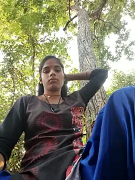 Snapshot of Gulika_Doshi chatting on October 13, 11:35 am Gulika Doshi online show from October 13, 11:35 am