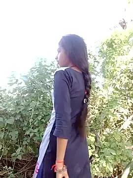 Snapshot of Gulika_Doshi chatting on September 25, 10:47 am Gulika Doshi online show from September 25, 10:47 am